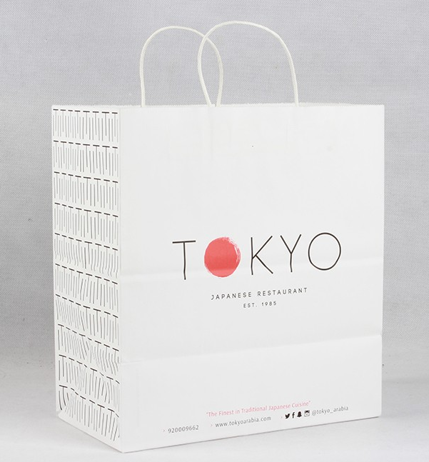 服裝紙袋和塑料服裝袋相比有哪些優(yōu)勢？