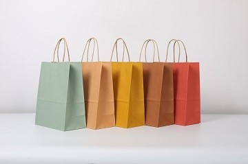 定制手提紙袋的成本高不高？